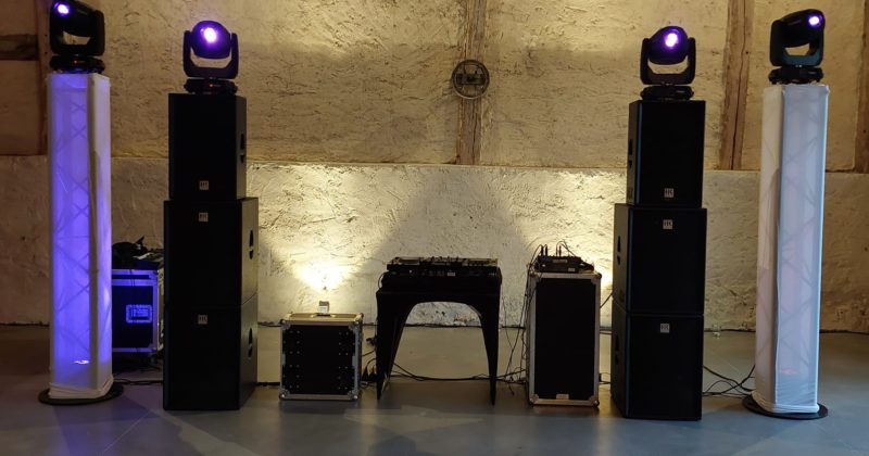 Installation de matériel de son et éclairage pour l'événement de Guillaume DJ Big Marnier, le 4 juin 2022.