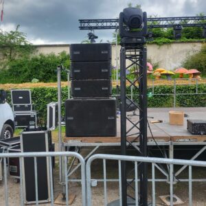Installation de sonorisation et éclairage pour la fête de l'arrosoir au Potager du Roi, prévue le 18 mai 2024.
